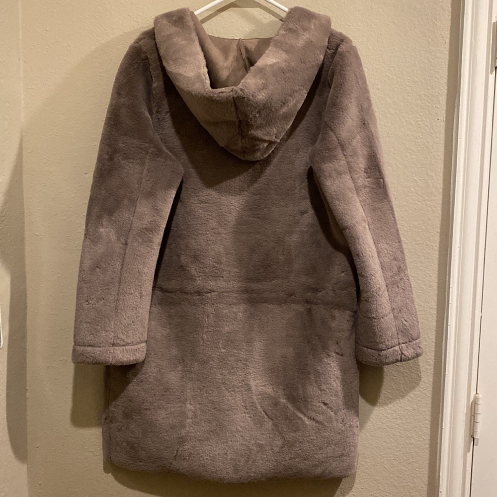 Zara Reversible Faux Fur/Suede Coat - Picture 6 of 10